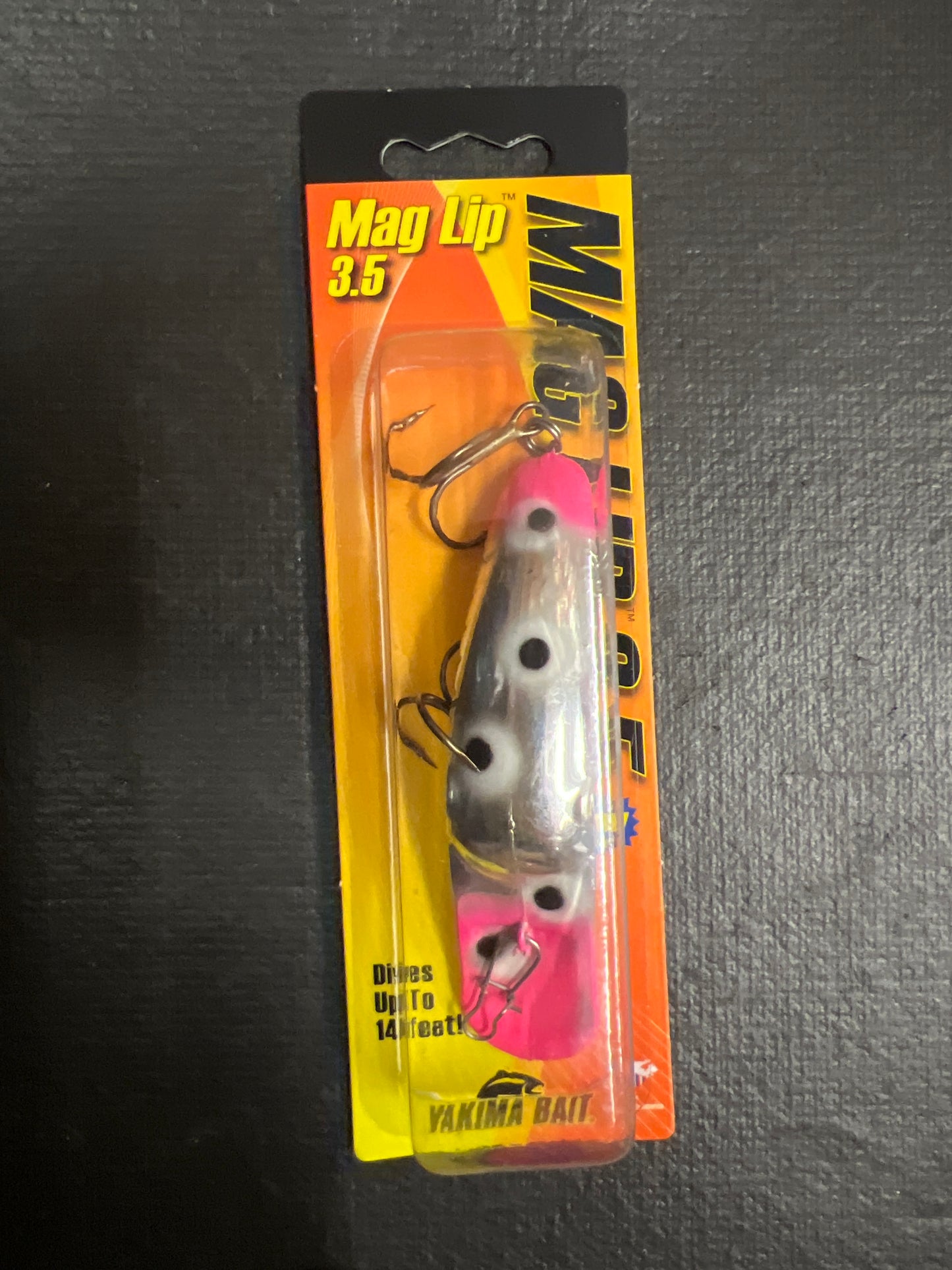 Mag Lip Blind Date