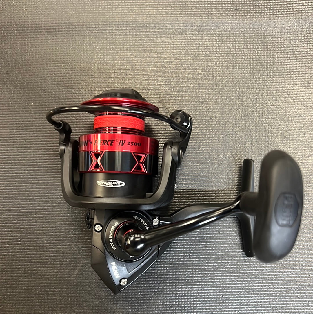 penn 2500 spinning reel Penn Fierce IV 2500 Spinning Reel