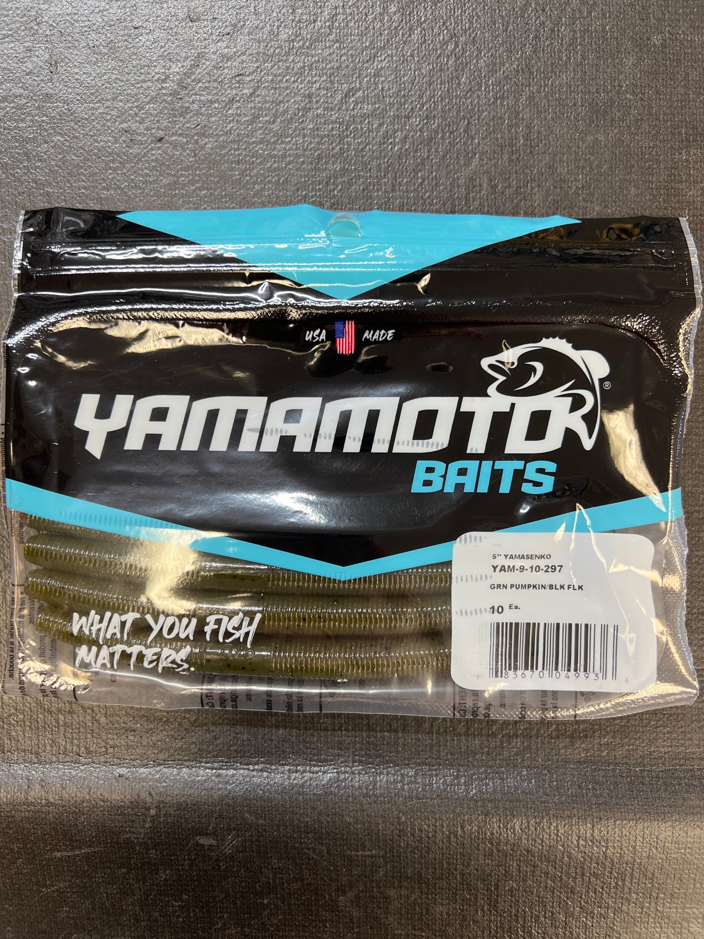 Yamamoto 5" Yamasenko Green Pumpkin Black Flake