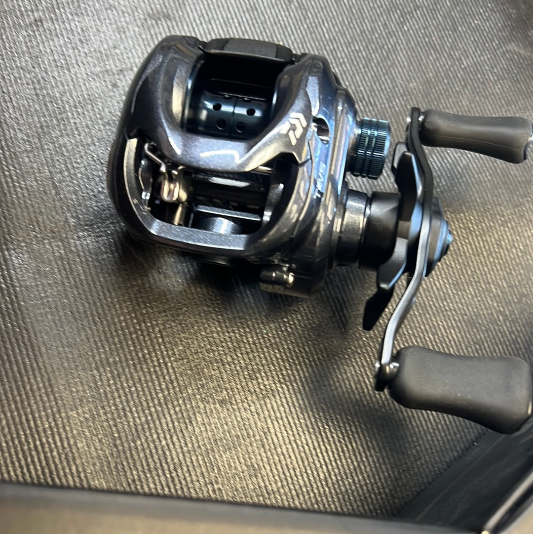 Daiwa Tatula 100XSL Casting Reel Left Hand