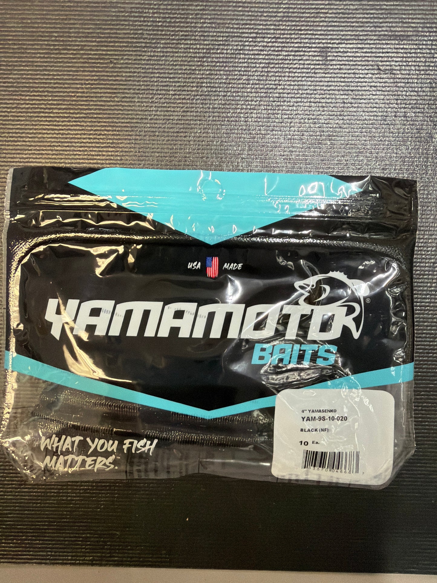 Yamamoto 4" Yamasenko Black