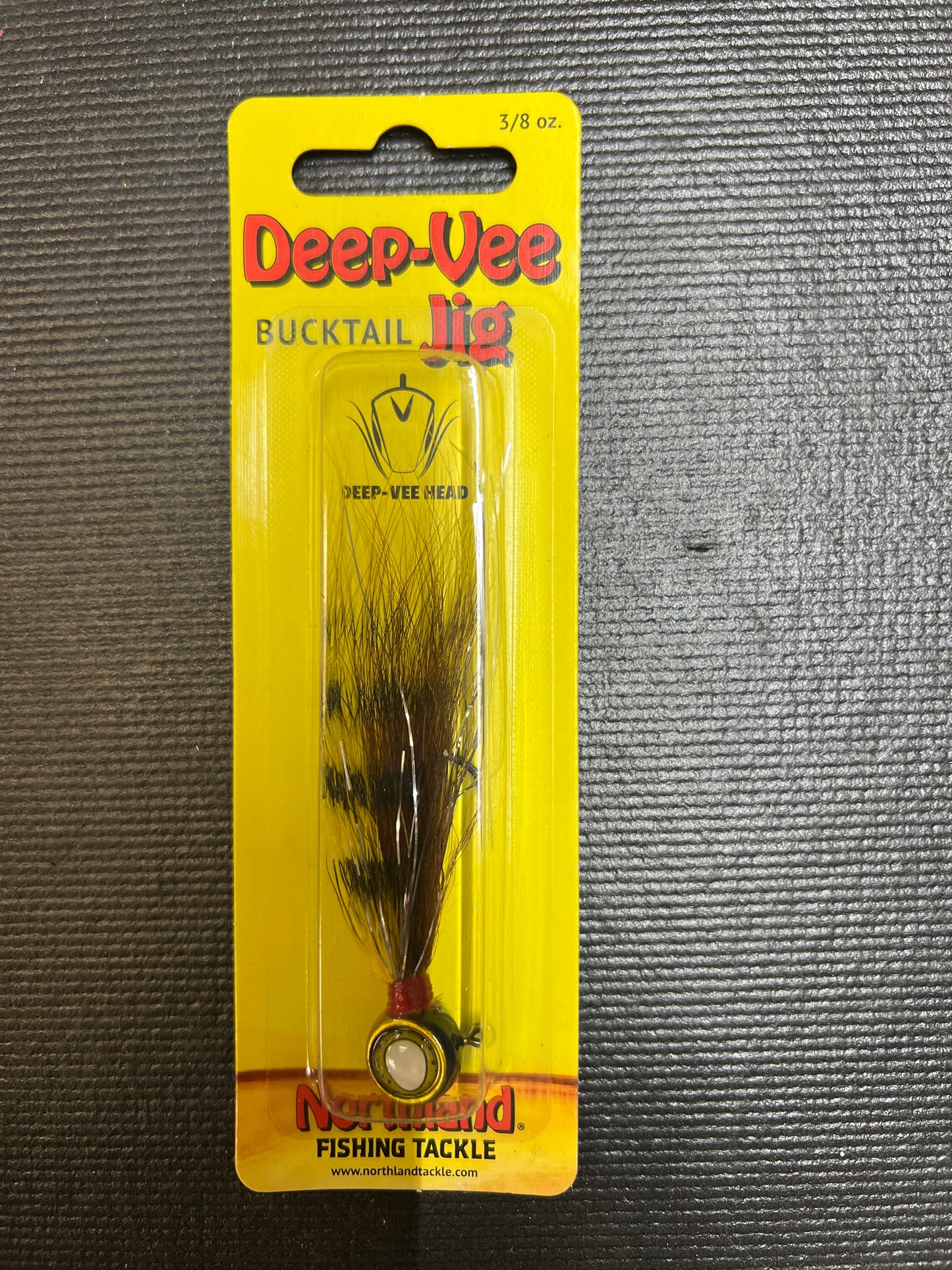 Deep Vee Bucktail 3/8oz Walleye