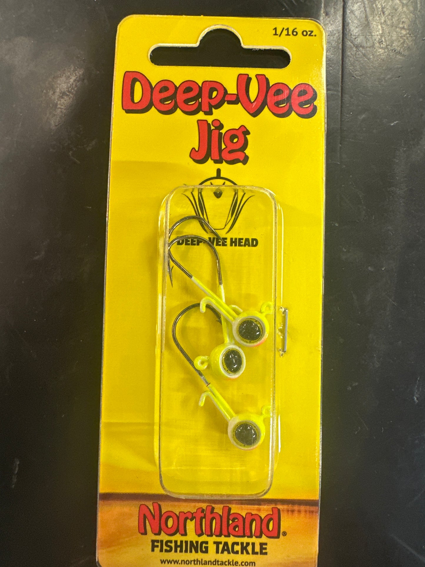 Northland Deep-Vee jig 1/16oz chartreuse
