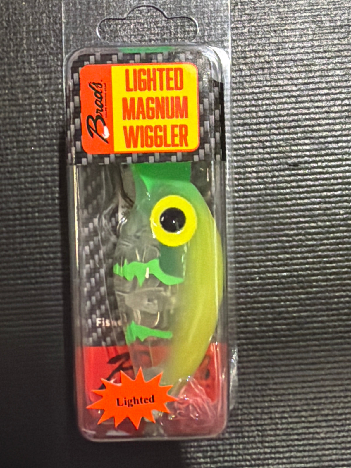 Brads 3/4oz Lighted Mag Wiggler Clear with fluorescent green